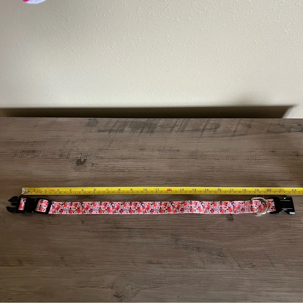 Dog Collar Bandana Set Pink Floral NEW Size M Medium /Large Puppy Animal